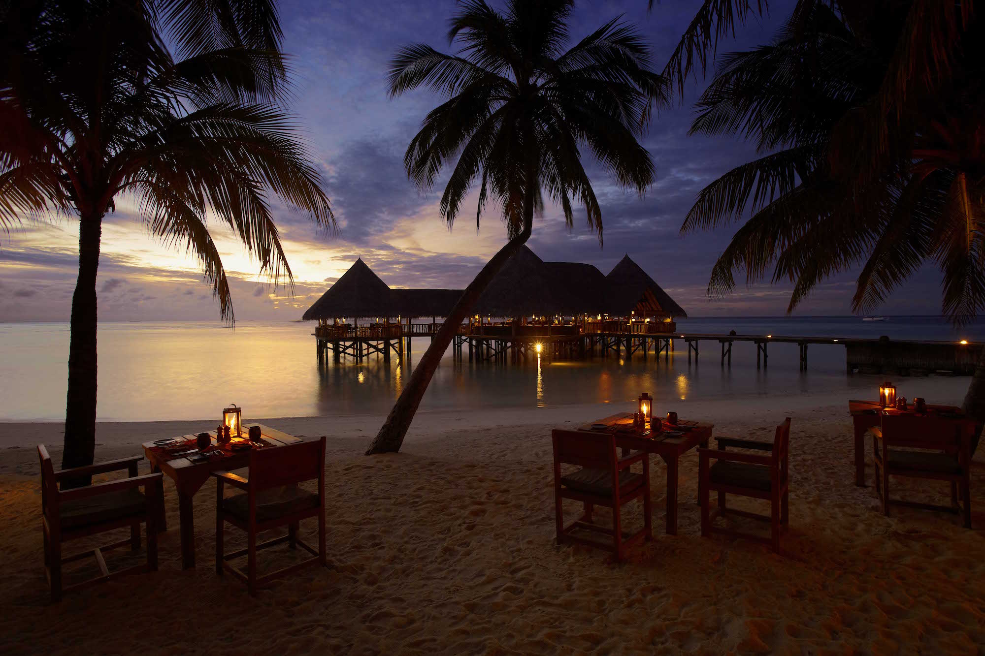 Gili Lankanfushi Resort Maldives - Dining on the beach